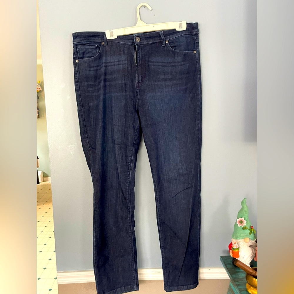 EUC JJill High Rise Straight Leg in Laguna Wash